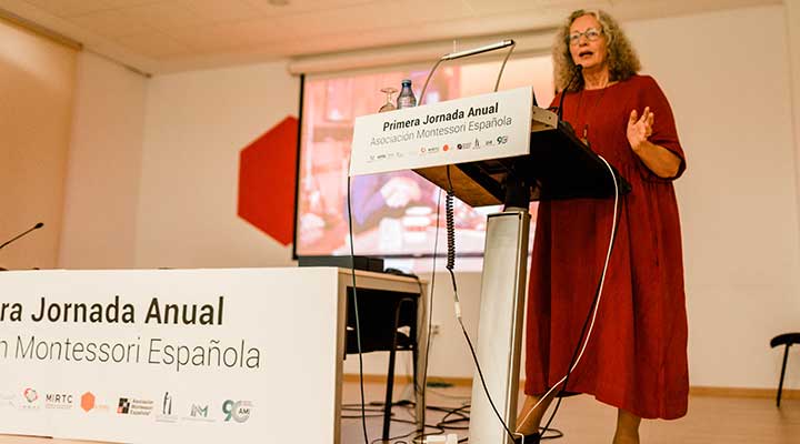 Asociación Montessori española, Lynne Lawrence